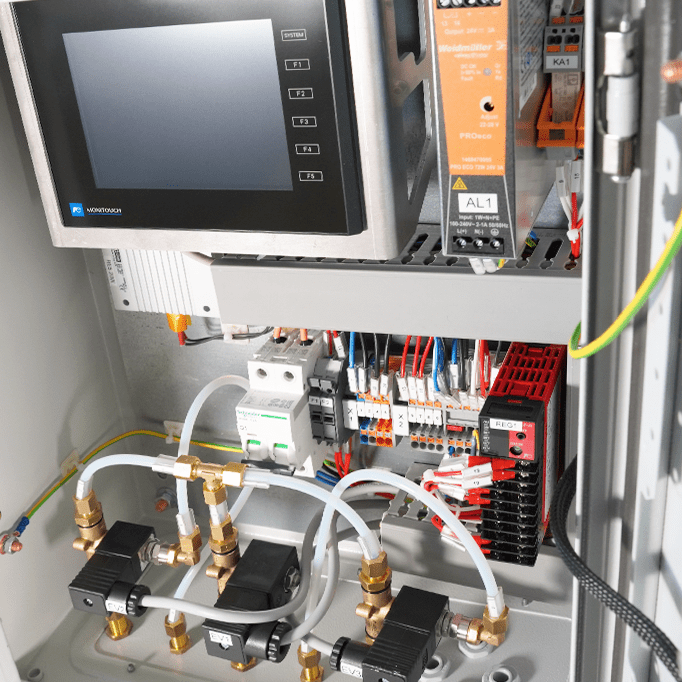 DEV200 interior zoom 2 header