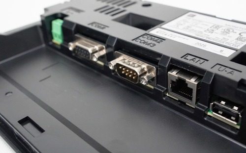 connectivite et gestion des donnees