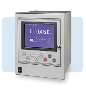 Analisador de gás por condutividade térmica com ecrã que exibe H2 a 0,450 %