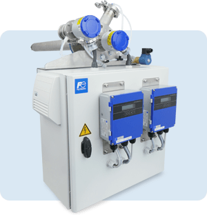 Armário industrial com analisadores e sonda para medição da humidade dos fumos