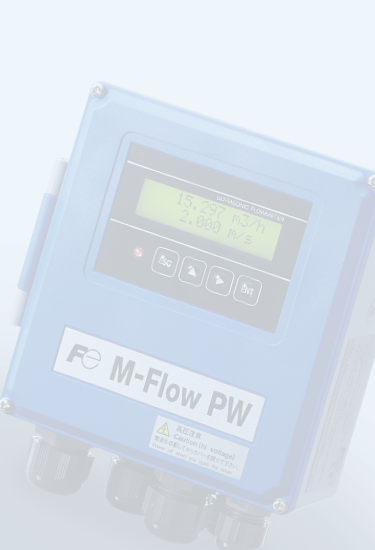 M-Flow PW Ultraschall-Durchflussmesser mit Digitalanzeige für den Durchfluss in m³/h für industrielle Anwendungen