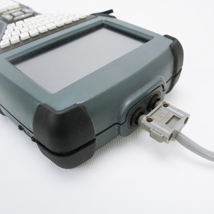 Conexión del terminal Pocket HART ATEX a un cable de interfaz para la configuración de instrumentos industriales