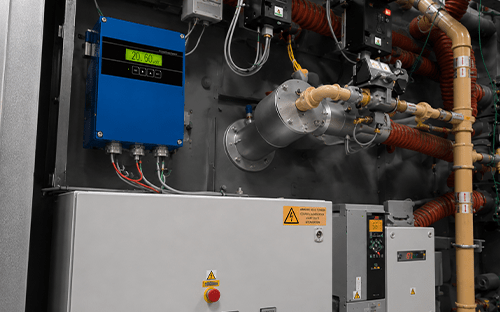 &Eacute;quipements d'analyse des gaz et conduites d'un syst&egrave;me CEMS pour la surveillance continue des &eacute;missions industrielles