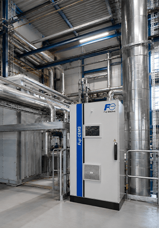 Regulierung der Emissionen von Krematorien, Emissionsüberwachung und Reduzierung des CO₂-Fußabdrucks mit den CEMS-Systemen von Fuji Electric