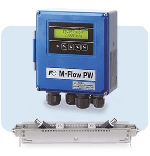 Débitmètre à ultrasons fixe M-Flow PW avec capteur externe pour la mesure continue du débit sur réseau d’eau
