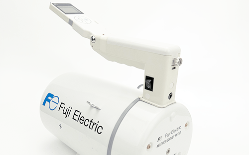 Radiamètre portable Fuji Electric avec écran de contrôle et poignée ergonomique pour la mesure des neutrons