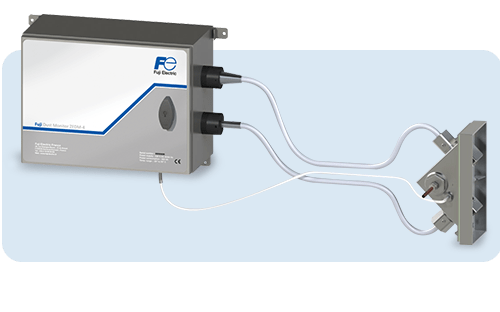 Staubmessgerät von Fuji Electric mit Steuergerät, das an eine abgesetzte Messsonde angeschlossen ist