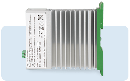 Seitenansicht eines Halbleiterrelais von Fuji Electric mit großem Kühlkörper mit Aluminiumlamellen